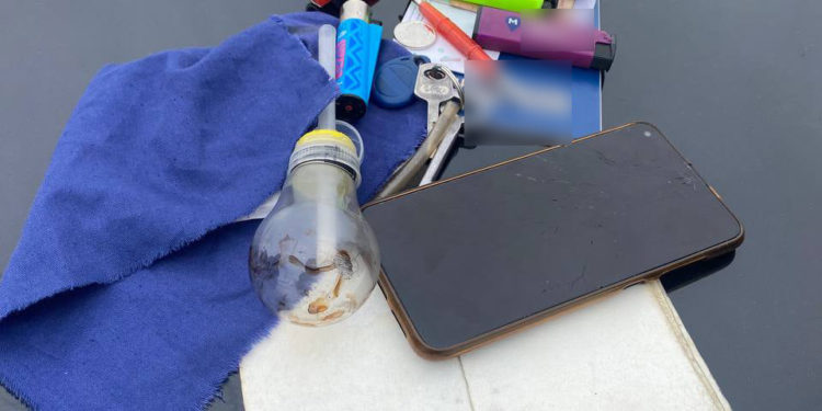 У Тернополі затримали трьох молодиків, які мали при собі наркотичні речовини