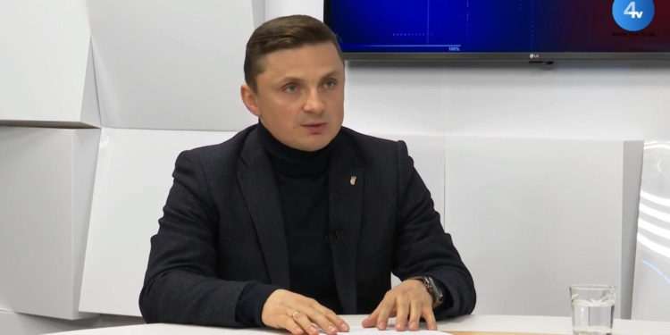 “В нас є кому ставити пам’ятники”, — Михайло Головко про демонтаж радянських символів в Тернополі