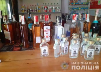 Біля Тернополя поліція ліквідувала точку продажу самопального алкоголю