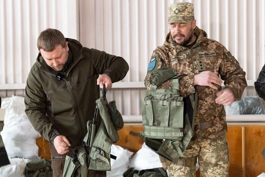 Відомий аграрій з Тернопільщини Петро Гадз долучився до допомоги українським воїнам