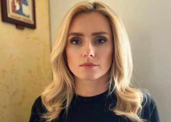 Скандал з Іриною Федишин: цього разу вона зіпсувала каски, які мала передати військовим