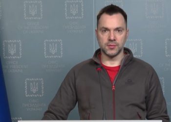 Арестович спростував інформацію про підбиття російського фрегату “Адмірал Макаров”