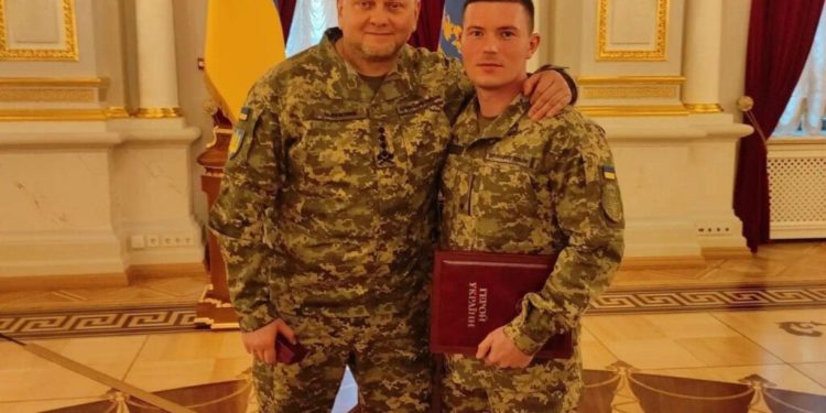 Президент нагородив Ігоря Дикуна з Тернопільщини орденом «Золота Зірка»