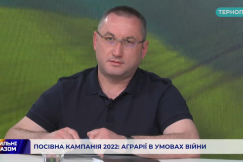 Водії-герої з Бучача доставляли засоби захисту та міндобрива із зони бойових дій (Відео)