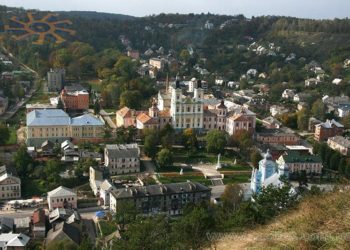 Дерусифікація та декомунізація: У Кременець Тернопільської області перейменували 15 вулиць