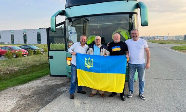 До Тернополя приїхала унікальна швидка допомога. Єдиний аналог в Україні