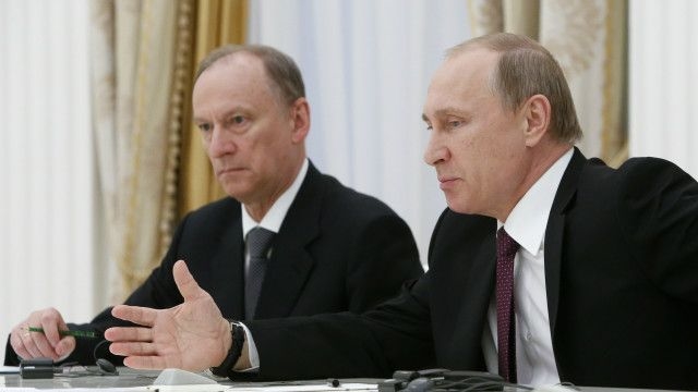 Путін ляже під ніж через рак, а владу тимчасово передасть Патрушеву, – The Sun