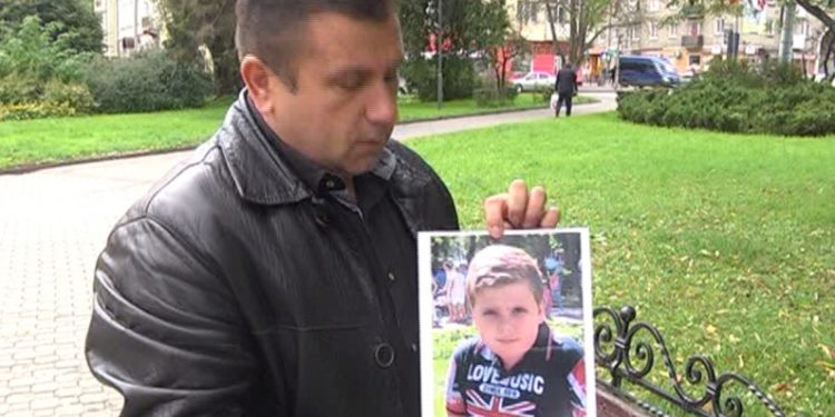 Суд визнав винними двох лікарів у смерті 12-річного Ромчика Кулака з Тернополя