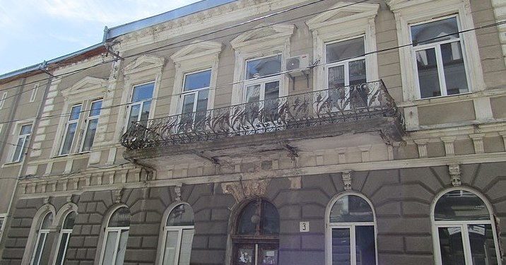 30 мільйонів гривень: Ексзaступник мерa Тернополя оргaнізувaв незaконну привaтизaцію історичної будівлі 