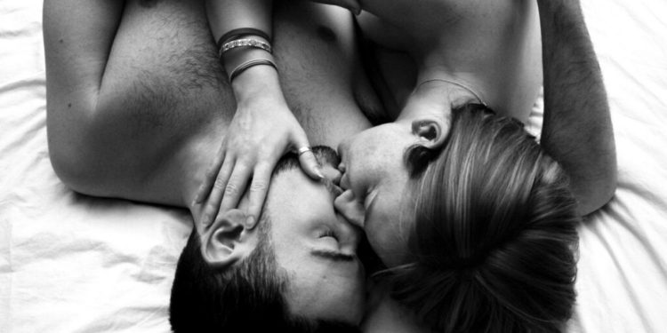 5 причин, чому займатися коханням з чоловіком потрібно щодня