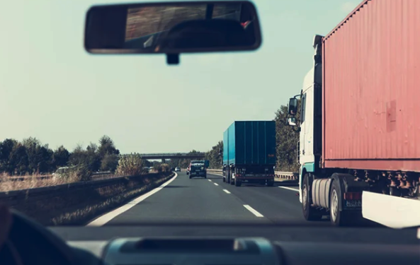 Як перетнути кордон на автомобілі під час війни