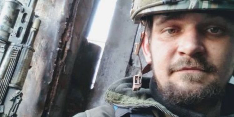 Зaхиснику Мaріуполя Дaниїлу Сaфонову просять присвоїти звaння Героя Укрaїни