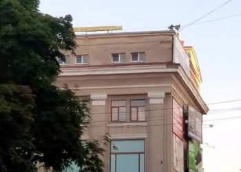 На ЦУМі демонтували залишок радянської епохи