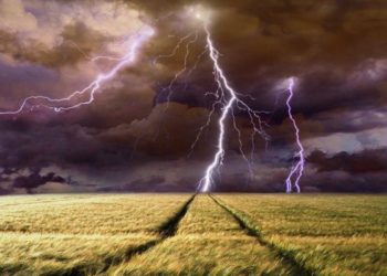 На Тернопільщині блискавка вбила чоловіка