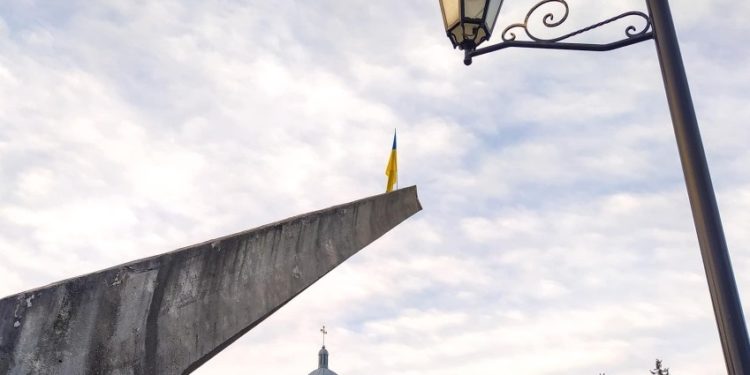 Замість літака на Східному пропонують встановити “Мрію”