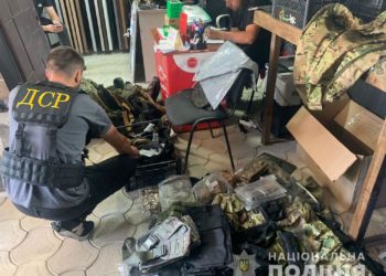 Ділки на Тернопільщині продавали гуманітарну допомогу, призначену для ЗСУ