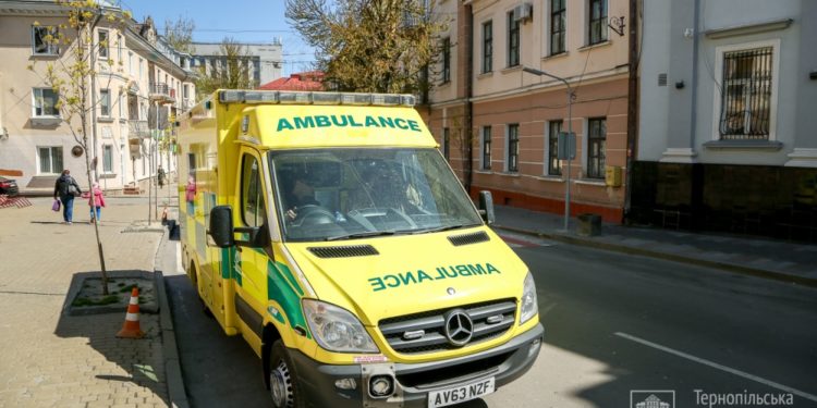 Для воїнів з Тернополя передадуть стоматологічну швидку допомогу