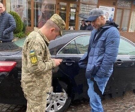 З початку липня на Тернопільщині вручили майже 2,5 тисяч повісток