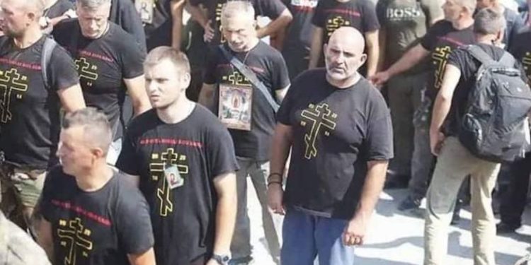 На Тернопіллі віряни та духовенство ПЦУ просять зупинити підозрілу хресну ходу, що рухається до Почаївської лаври