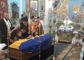 Повернувся з Франції, щоб захищати Україну: на Чортківщині поховали сина священника, який загинув на війні