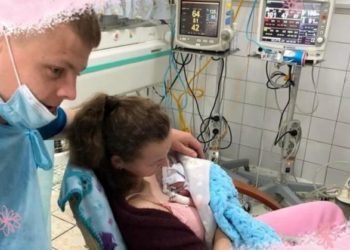 У Тернополі народився малюк вагою 560 грам