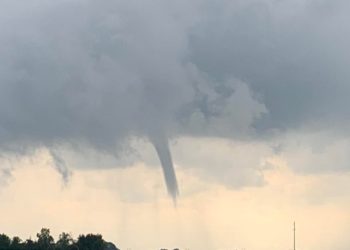 На Тернопільщині пронісся смерч