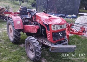 На Кременеччині на тракторі загинув 63-річний чоловік