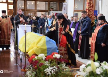 У Чорткові попрощалися із двома загиблими на війні Героями