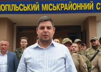 Адвокат заявляє, що ДБР, прокуратура та суд фальсифікують справу проти заступника командира батальйону ТРО Володимира Камінського