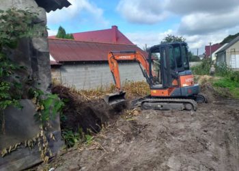 Річку Ірву, яку 30 років завалювали сміттям, чистять на Кременеччині