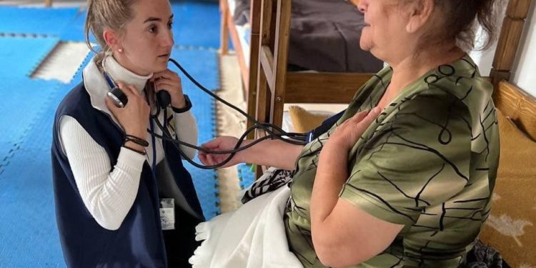 У Тернополі допомагають літнім людям, котрі постраждали від війни