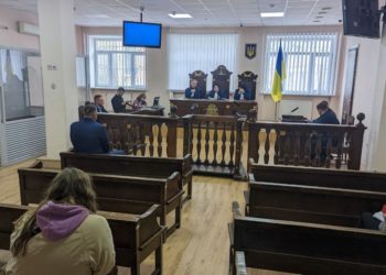 Тернопільському податківцю Сергію Бабію, якого підозрюють у вимаганні хабара, “світить” 10 років тюрми