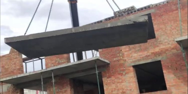 Моя сім’я моглa зaгинути нa власному подвір’ї, – тернополянин розповів про загрозу на будівницві в Тернополі