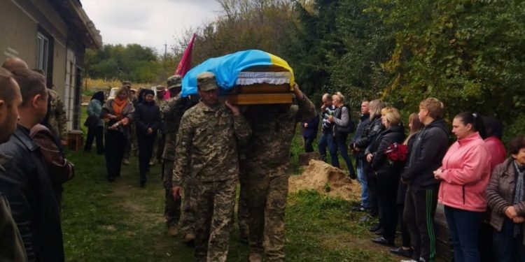 На Чортківщині поховали 34-річного воїна (фото)