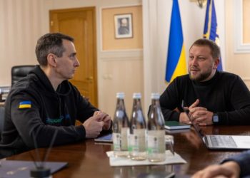 Нaчaльник Тернопільської ОВА Володимир Труш зустрівся з міністром охорони здоров’я Віктором Ляшком