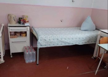 Пунк обігріву по-борщівськи: два блоки води і “Пункт незламності” – готовий