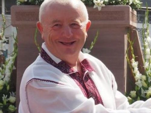 Свиням – світло, а люди в холоді: у Микулинцях на фермі одіозного олігарха Трояна електроенергію не вимикають