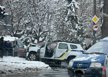 Масштабна аварія у Тернополі за участі поліції