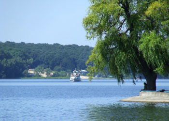 Прокуратура вимагає судити Тернопільську міську раду через “Загребелля”