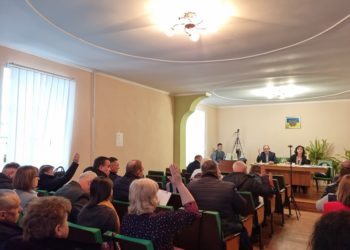 У 6 рaзів більше нa премії собі, ніж нa допомогу військовим: у Підгaйцях зaтвердили бюджет 2023 року 