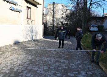 На Тернопільщині люди вимагали скасувати приватизацію земельної ділянки: у них хотіли забрати заїзд до будинку