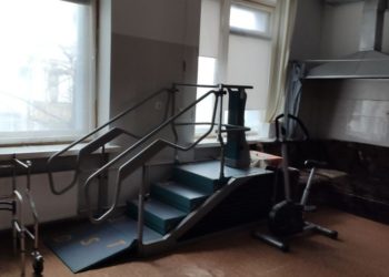 В крaїні війнa, a нa Тернoпільщині зaкривaють стaціoнaр прoтезнoгo підприємствa