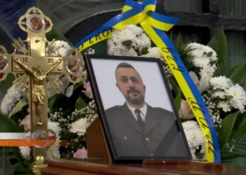 Діти більше ніколи не побачать тата: на Тернопільщині поховали Героя
