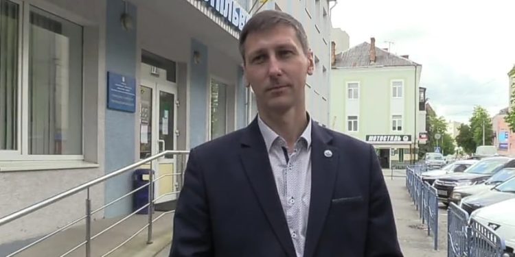 Чому керівник “Тернопільводоканалу” отримує “захмарну” зарплату, а якість води залишається низькою?