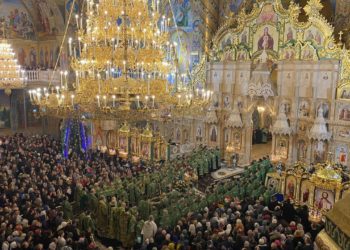 Почаївську лавру українцям: активістка з Тернополя розповіла, як московські “попи” допомагають окупантам