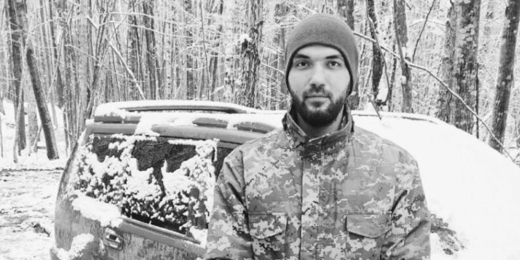 У важкому бою на Луганщині загинув військовий з Тернопільщини Василь Огірок