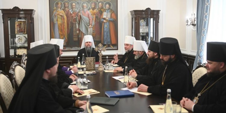 Православна церква дозволила Тернопільським парафіям перейти на новий календар