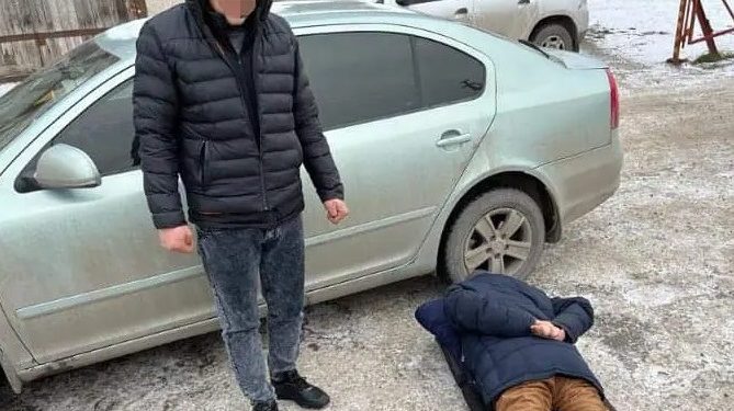 Суд буде вирішувати долю двох поліцейських з Тернополя, які побили чоловіка