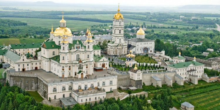 Держслужба геології заборонила лаврі на Тернопільщині видобувати пісок