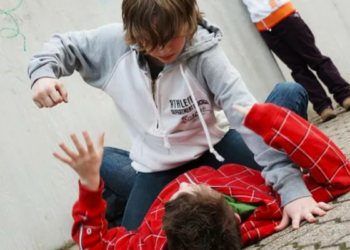 Струс мозку та гематоми голови: на Тернопільщині жорстоко побилися учні однієї зі шкіл